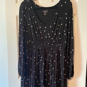 Black with White Polka Dot Empire Waist Long-Sleeve Isabel Maternity Dress